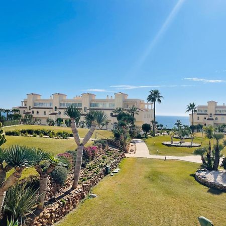 La Cala Gorgeous 2 Bedroom Apartment With Stunning Gardens, Pools And Sea Views El Faro Экстерьер фото