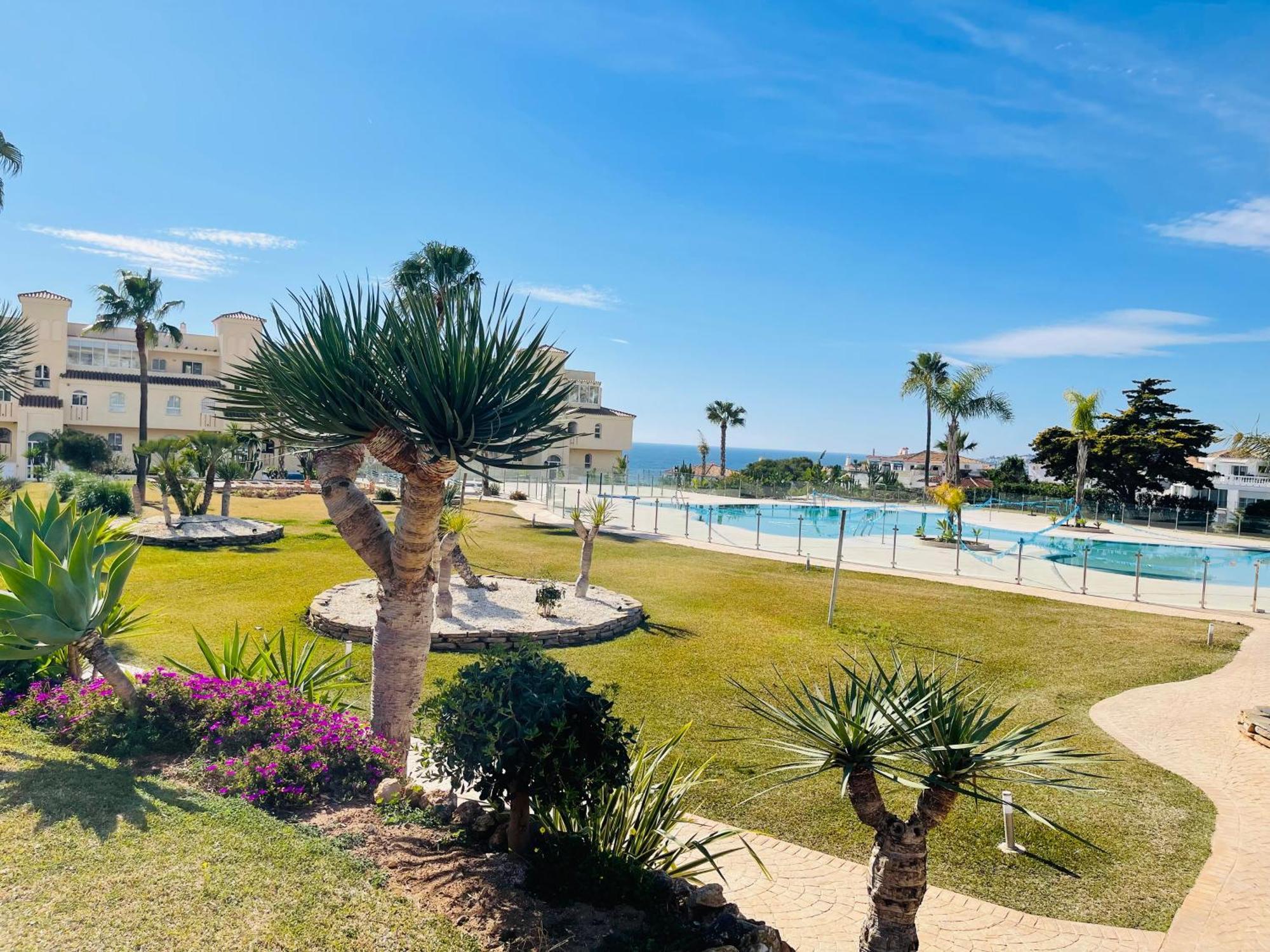 La Cala Gorgeous 2 Bedroom Apartment With Stunning Gardens, Pools And Sea Views El Faro Экстерьер фото