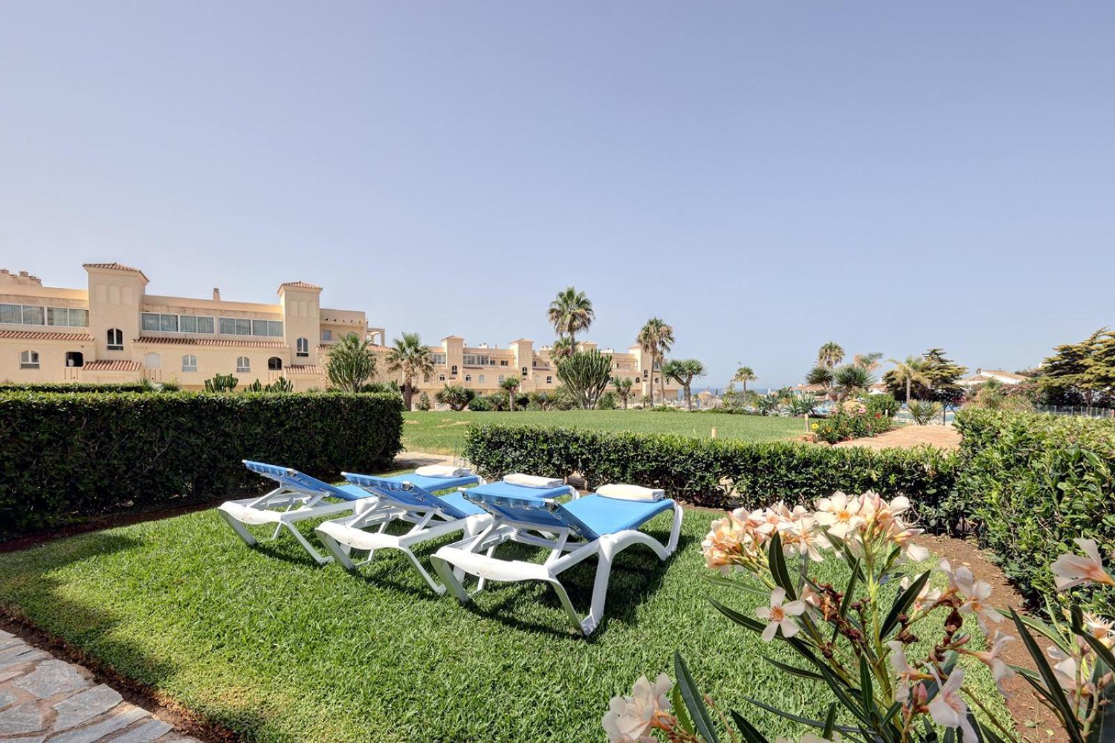 La Cala Gorgeous 2 Bedroom Apartment With Stunning Gardens, Pools And Sea Views El Faro Экстерьер фото