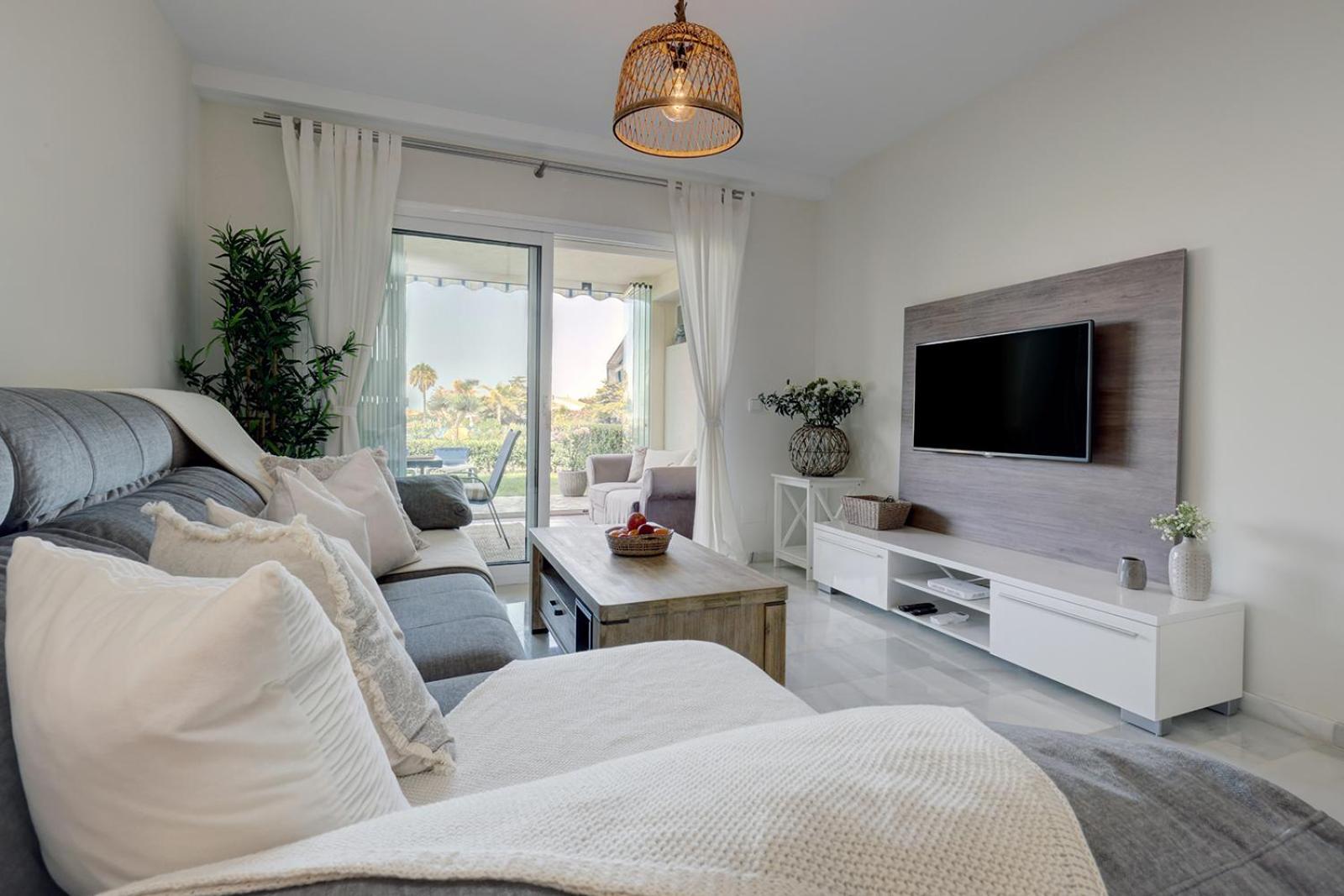 La Cala Gorgeous 2 Bedroom Apartment With Stunning Gardens, Pools And Sea Views El Faro Экстерьер фото