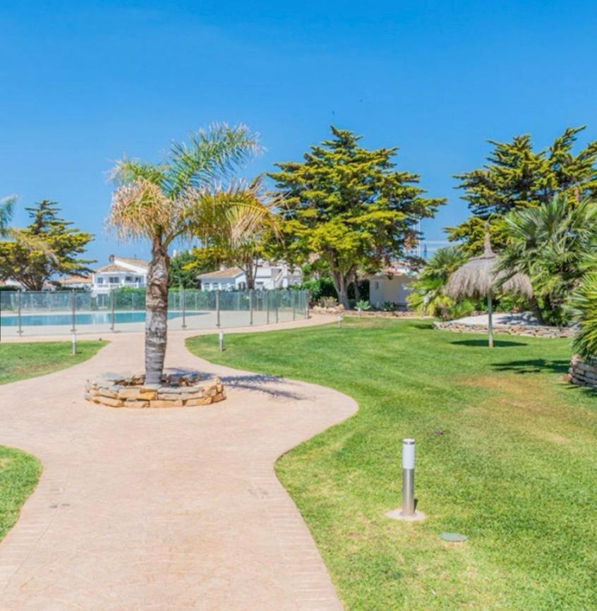 La Cala Gorgeous 2 Bedroom Apartment With Stunning Gardens, Pools And Sea Views El Faro Экстерьер фото