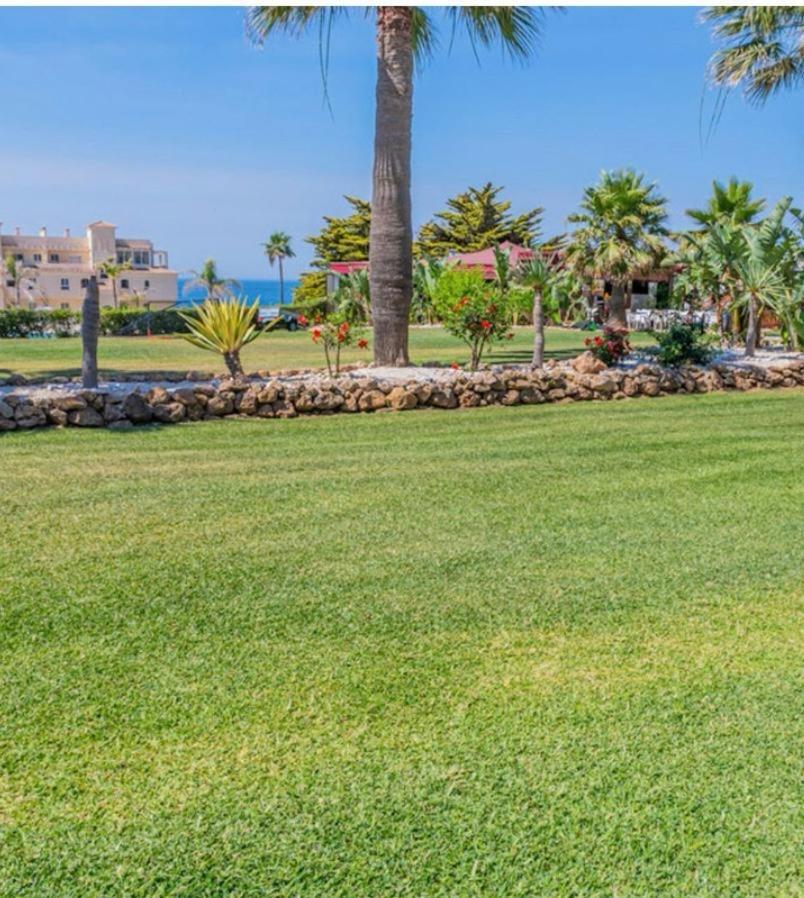 La Cala Gorgeous 2 Bedroom Apartment With Stunning Gardens, Pools And Sea Views El Faro Экстерьер фото